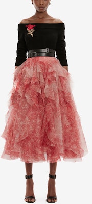 (W) Alexander McQueen FW21 Baju Slim Fit Rajut Sulaman Hitam 688361-Q1AYJ-1117 Lookbook (W) Alexander McQueen FW21 Baju Slim Fit Rajut Sulaman Hitam 688361-Q1AYJ-1117