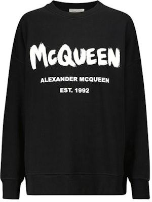 (Women) Alexander McQueen FW21 Black Letter Logo Print Crewneck Sweatshirt. 659975-QZADI-0520 Order (Women) Alexander McQueen FW21 Black Letter Logo Print Crewneck Sweatshirt. 659975-QZADI-0520