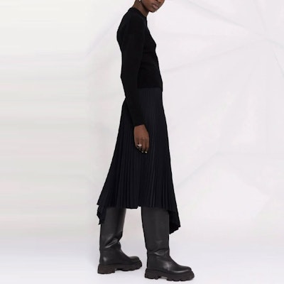 (W) Alexander McQueen FW21 Love Birds Baju Sulam Hitam. 667759-Q1AU7-1095 Purchase (W) Alexander McQueen FW21 Love Birds Baju Sulam Hitam. 667759-Q1AU7-1095