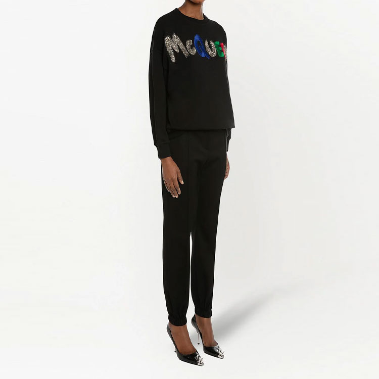 Purchase (W) 알렉산더 맥퀸 FW21 시퀸 자수 로고 풀오버 맨투맨 블랙 668496-QZADS-0507