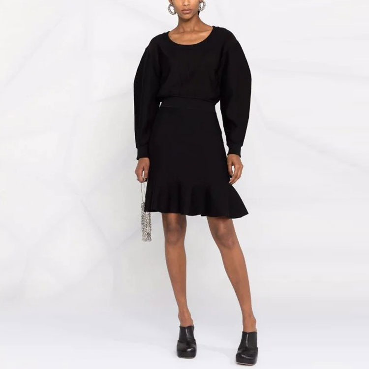 Lookbook (W) Alexander McQueen FW21 Gaun Lengan Panjang Peplum Berikat Pendek 667746-Q1AUX-1000