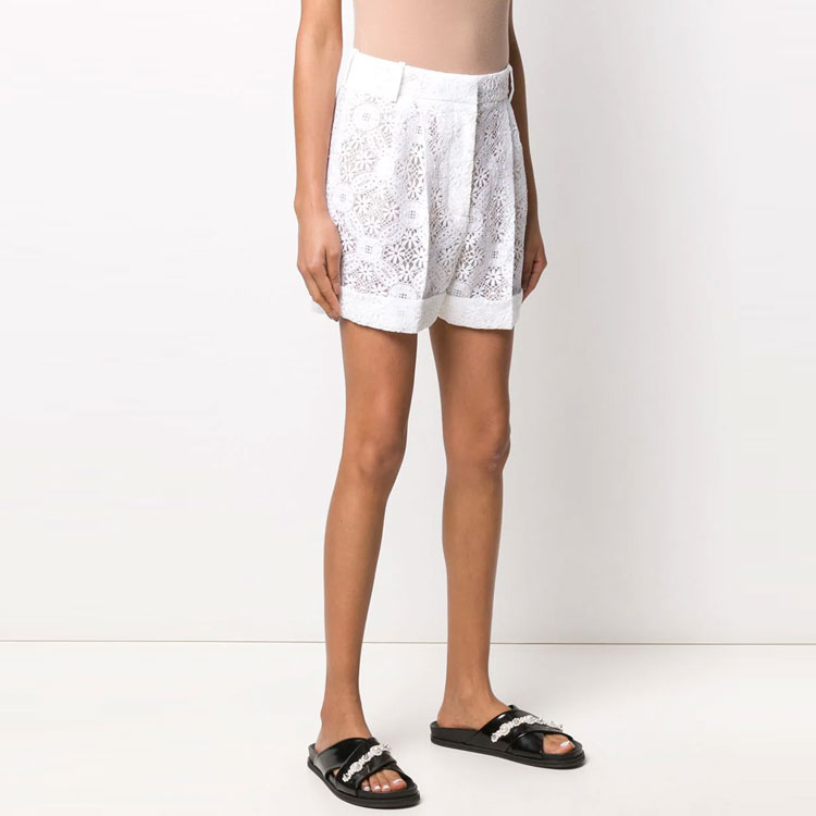 Shop (Women) Alexander McQueen High-Waisted Lace Shorts White 620241-QEABP-9000