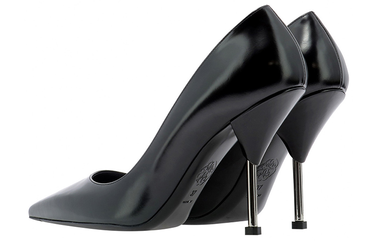 Shop (W) Alexander McQueen High ''Nero'' Sneakers 661482WHV7B1081