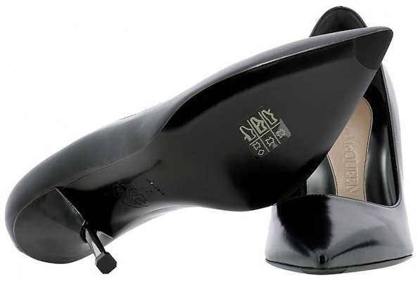 (W) アレキサンダー・マックイーン ハイカット 黒 (Arekisandā Makkuīn Haikatuto Kuro) 661482WHV7B1081 Purchase (W) アレキサンダー・マックイーン ハイカット 黒 (Arekisandā Makkuīn Haikatuto Kuro) 661482WHV7B1081