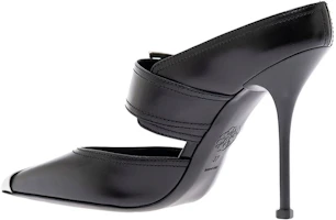 Shop Alexander McQueen 亞歷山大·麥昆 漆皮時尚高跟鞋 女款 黑色