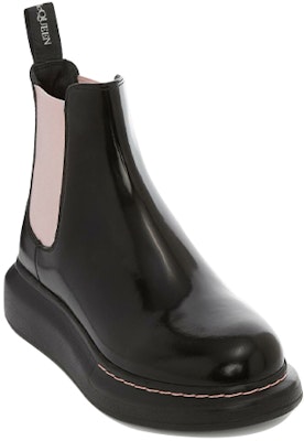 (W) Alexander McQueen Hybrid Chelsea Boot 'Hitam Gula Merah Muda' 586398-WHX52-1123 Lookbook (W) Alexander McQueen Hybrid Chelsea Boot 'Hitam Gula Merah Muda' 586398-WHX52-1123