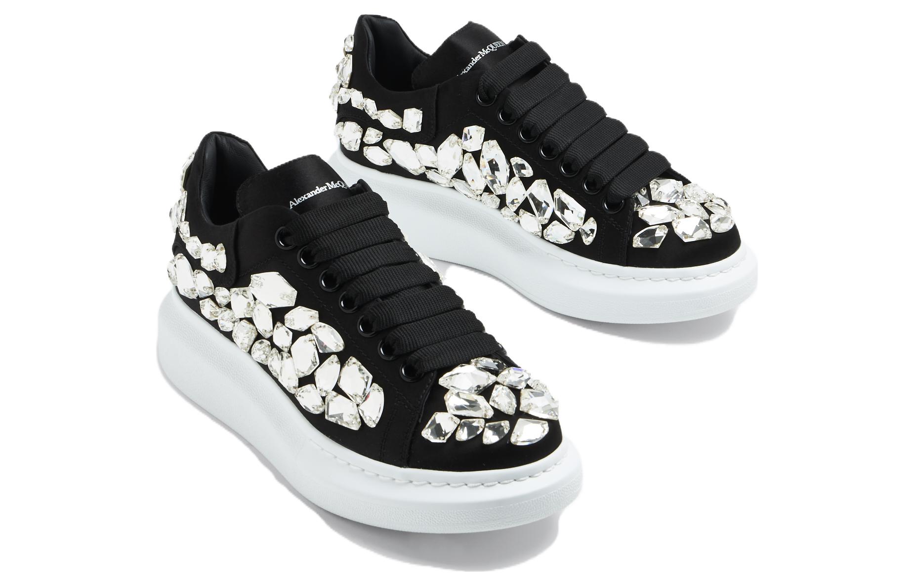 Lookbook (Women) Alexander McQueen Lace Up 'Fashion Black' 733013W4SBM1064
