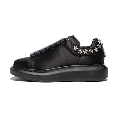 (W) Alexander McQueen Larry Oversize Sneakers 'Black Silver'
