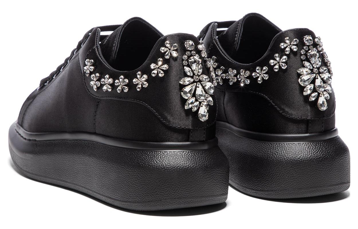 Shop (W) Alexander McQueen Larry Oversized Sneakers ''Zwart Zilver'' 701166W4SBA1081