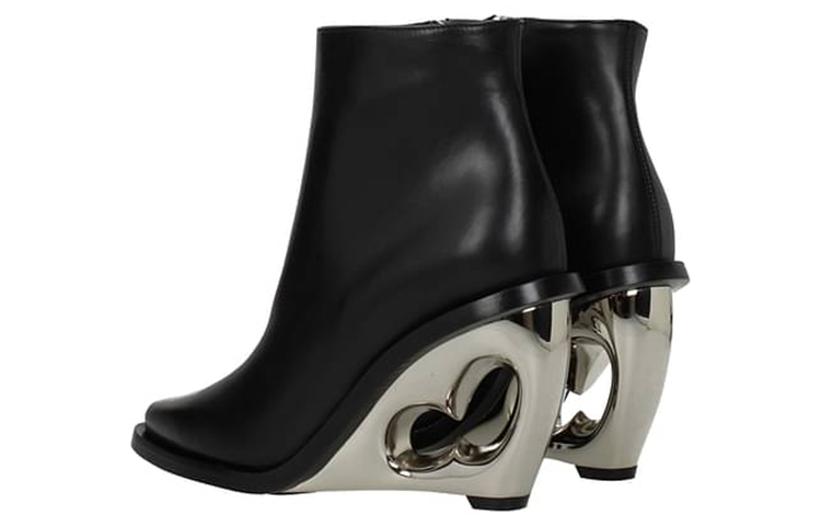 Lookbook (W) アレキサンダー・マックイーン レザーアンクルブーツ (ブラック) 493533WHMUJ1081