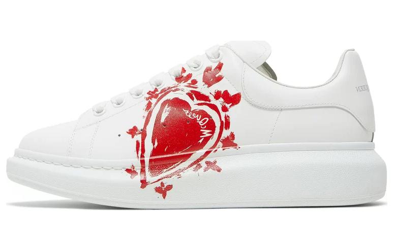 Buy (W) Zapatillas Alexander McQueen Oversized de Cuero Logo Corazón 'Blanco Rojo' 667571WIAF49676