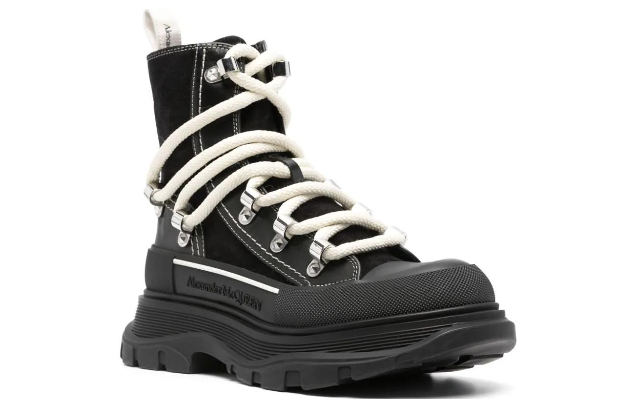 Lookbook (W) Stivali Alexander McQueen in Pelle con Lacci 5cm ''Black'' stile Dr. Martens. 766899WIED41694