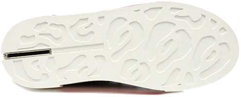 Shop Alexander McQueen 亞歷山大·麥昆 皮革拼接釘子 簡約休閒運動板鞋 女款 黑色