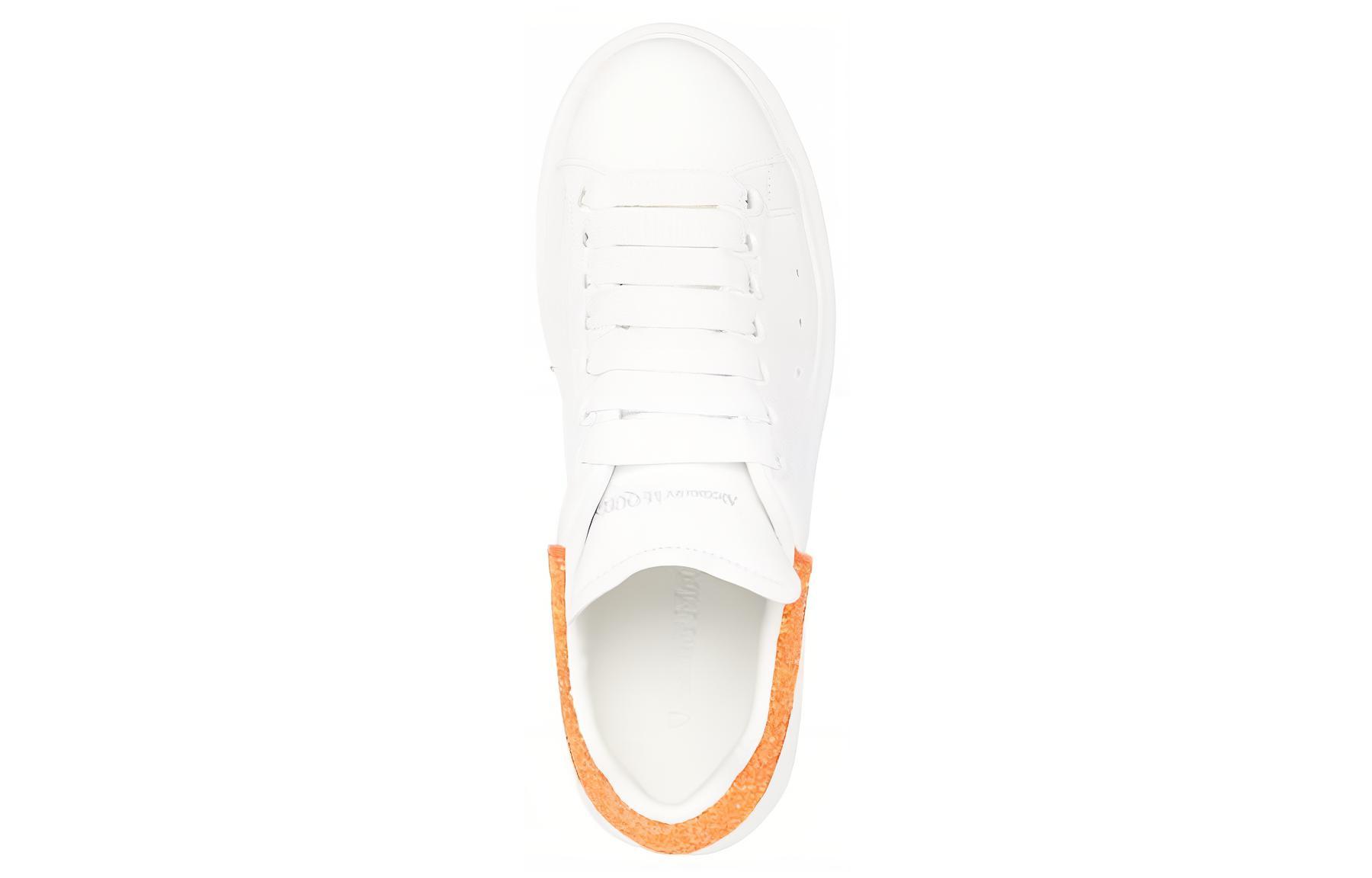 Lookbook (W) Alexander McQueen Zapatillas de Cuero Blancas con Cordones Bajos 718239WIDJD8825