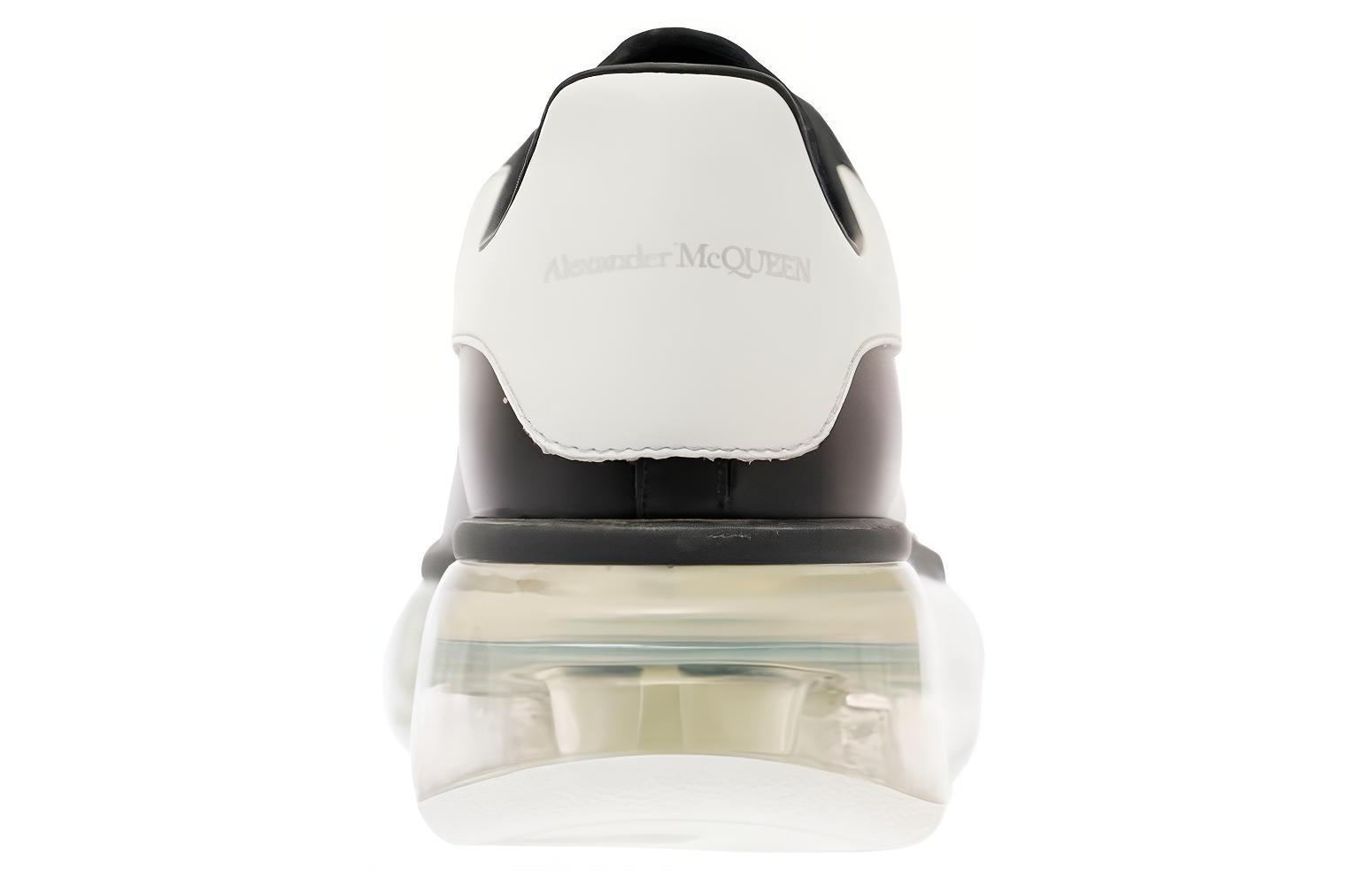 Shop 亞歷山大·麥昆 皮革 圓頭時尚 低幫 生活休閒鞋 女款 黑色