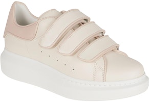 Alexander McQueen亞歷山大麥昆 皮革 低筒魔術貼 時尚板鞋 女款 米色 Lookbook Alexander McQueen亞歷山大麥昆 皮革 低筒魔術貼 時尚板鞋 女款 米色