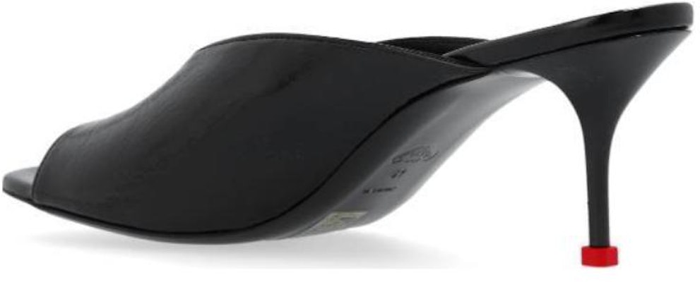 (W) 알렉산더 맥퀸 가죽 피프토 플랫 뮬 (블랙) 790126WIFF21037 Lookbook (W) 알렉산더 맥퀸 가죽 피프토 플랫 뮬 (블랙) 790126WIFF21037