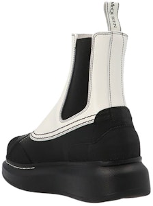 (W) Alexander McQueen But Chelsea Kulit Bertapak Tinggi 'Hitam Putih' 676724WHX5Y9507 Lookbook (W) Alexander McQueen But Chelsea Kulit Bertapak Tinggi 'Hitam Putih' 676724WHX5Y9507