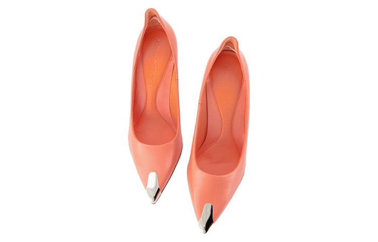Shop (W) Alexander McQueen Décolleté a Punta Slip-On in Pelle ''Rosa'' 709996WHSWD7876
