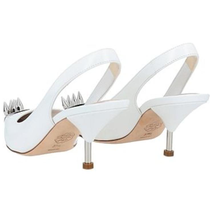 Purchase Alexander McQueen 亞歷山大·麥昆 簡約休閒皮革套足坡跟時尚涼鞋 女款 白色