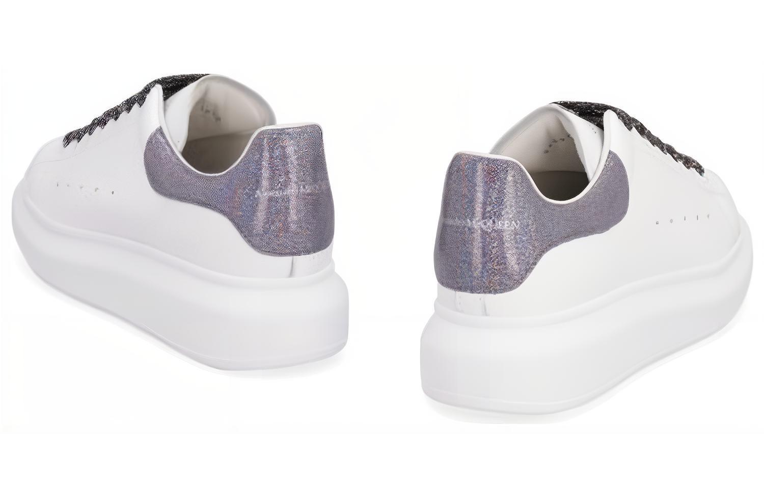 Shop (W) 알렉산더 맥퀸 화이트 가죽 스니커즈
(Alexander McQueen White Leather Sneakers) 558945WHXM79697