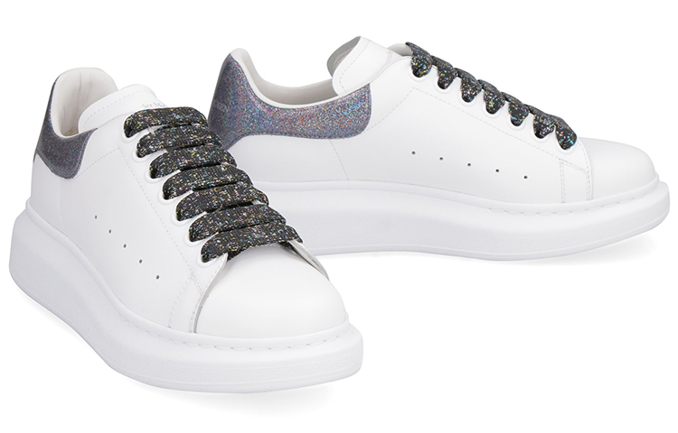 Purchase (W) 알렉산더 맥퀸 화이트 가죽 스니커즈
(Alexander McQueen White Leather Sneakers) 558945WHXM79697