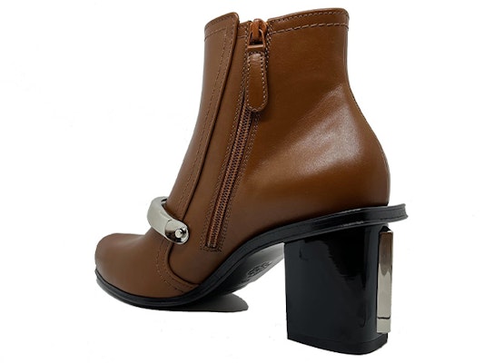 (W) Alexander McQueen Bot Kulit Berkancing 'Coklat' 633482WHWQ82084 Shop (W) Alexander McQueen Bot Kulit Berkancing 'Coklat' 633482WHWQ82084