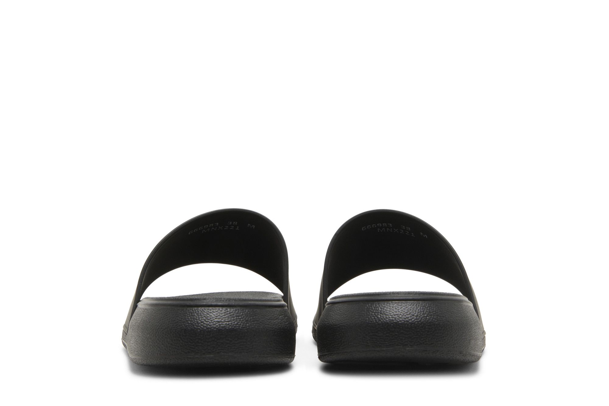 Sizing (W) 알렉산더 맥퀸 로고 슬라이드 (블랙) 666983W4QS01000