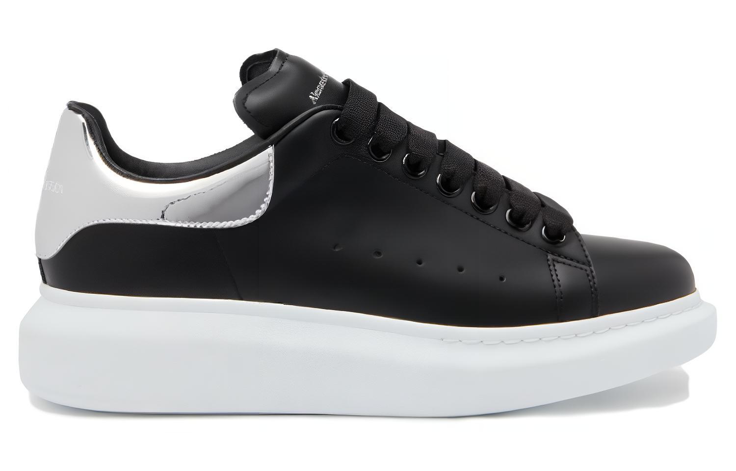 Order (W) 알렉산더 맥퀸 블랙 레더 로우탑 (Alexander McQueen 블랙 로우탑 also acceptable) 718232WIEE41081