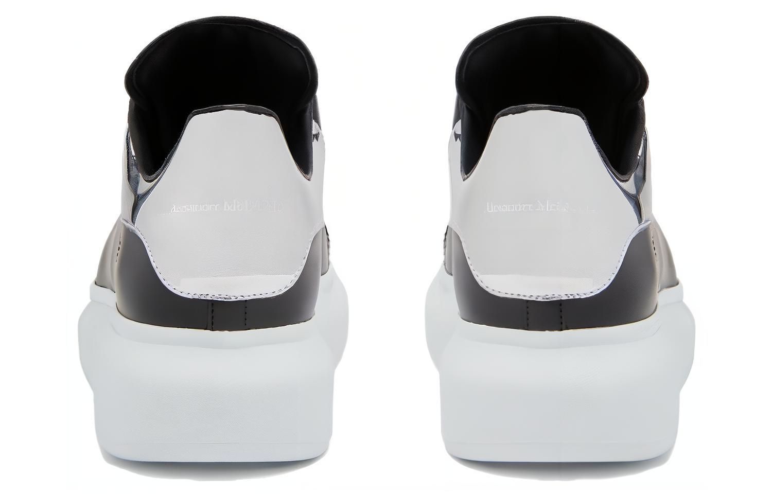 Shop (W) 알렉산더 맥퀸 블랙 레더 로우탑 (Alexander McQueen 블랙 로우탑 also acceptable) 718232WIEE41081