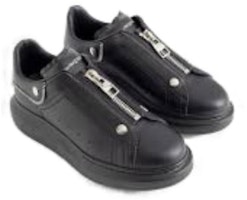 Alexander McQueen亞歷山大麥昆 牛皮 舒適簡約 低筒 日常休閒鞋 女款 黑色 Shop Alexander McQueen亞歷山大麥昆 牛皮 舒適簡約 低筒 日常休閒鞋 女款 黑色