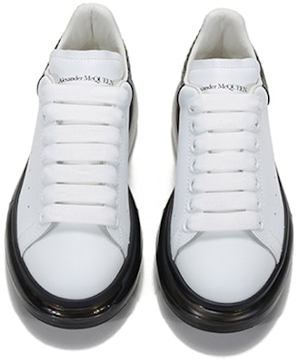 (Women) Alexander McQueen Oversized 'Simple Fashion Black and White Low Top Sneakers' 650796WHZ4V9061 Shop (Women) Alexander McQueen Oversized 'Simple Fashion Black and White Low Top Sneakers' 650796WHZ4V9061