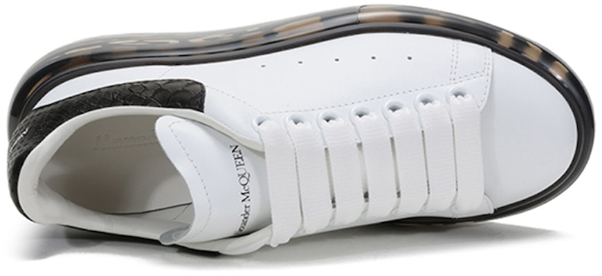 (Women) Alexander McQueen Oversized 'Simple Fashion Black and White Low Top Sneakers' 650796WHZ4V9061 Purchase (Women) Alexander McQueen Oversized 'Simple Fashion Black and White Low Top Sneakers' 650796WHZ4V9061