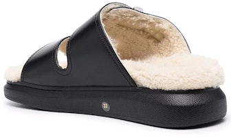 (W) Alexander McQueen Zapatillas Oversized Hybrid 'Shearling Black' 676728-WHXYB-1444 Shop (W) Alexander McQueen Zapatillas Oversized Hybrid 'Shearling Black' 676728-WHXYB-1444