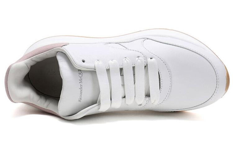 Shop (W) Alexander McQueen Oversized Runner Sneaker ''Weiß Rosa'' 586409WHRUB9182