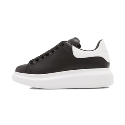 (W) Alexander McQueen Oversized Sneaker 2019 'Black White'