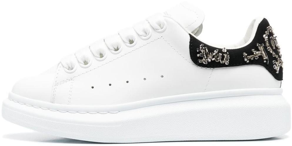 women-alexander-mc-queen-oversized-sneaker-black-white-710405-wicg-99089