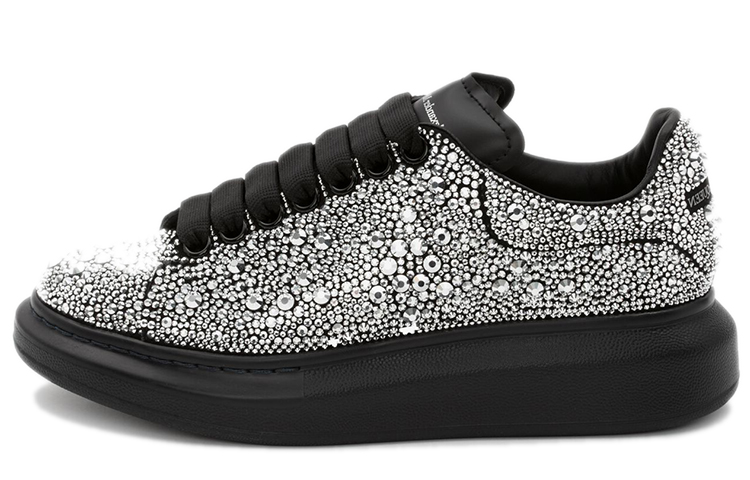 Buy (W) Alexander McQueen Zapatillas Oversized 'Negro Plata Cristal' 684184-WHCEF-1457