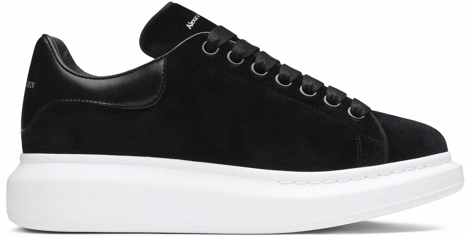 women-alexander-mc-queen-oversized-sneaker-black-553775-w4-fkt-1000