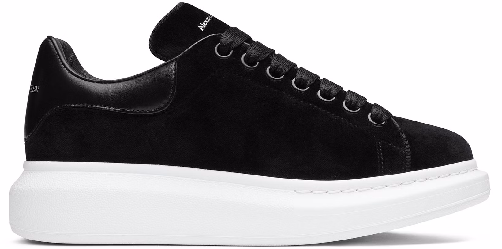 women-alexander-mc-queen-oversized-sneaker-black-553775-w4-fkt-1000