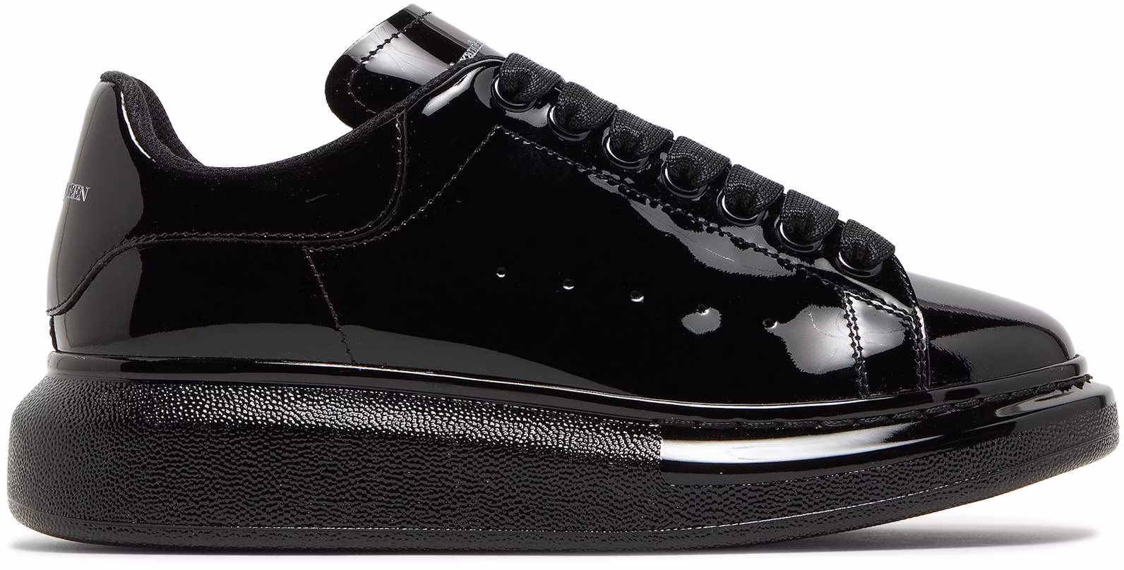 women-alexander-mc-queen-oversized-sneaker-black-666404-wia-34-1000