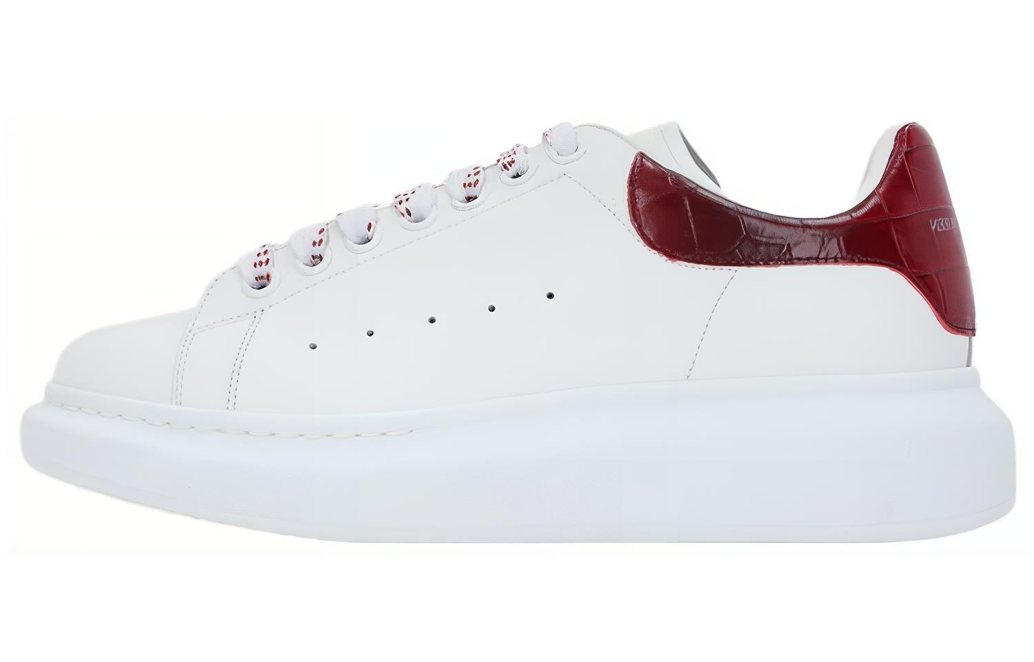 Buy (W) Alexander McQueen Kasut Oversized 'Burgundy Crocodile' 718233WICG69088