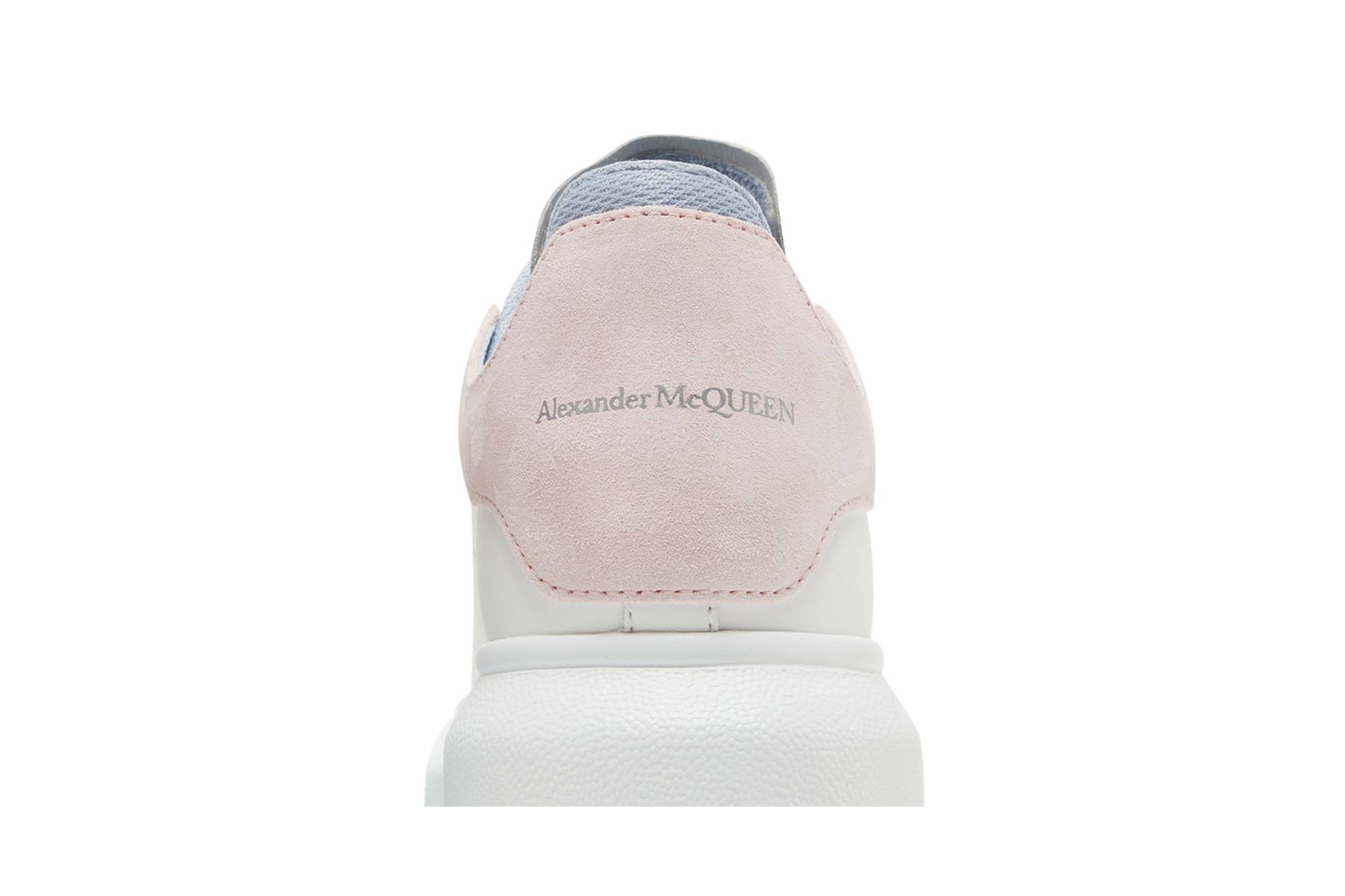 Sizing (W) 알렉산더 맥퀸 오버사이즈 스니커즈 '더블 힐탭 - 화이트 파스텔 핑크' 697103WIBNT8874