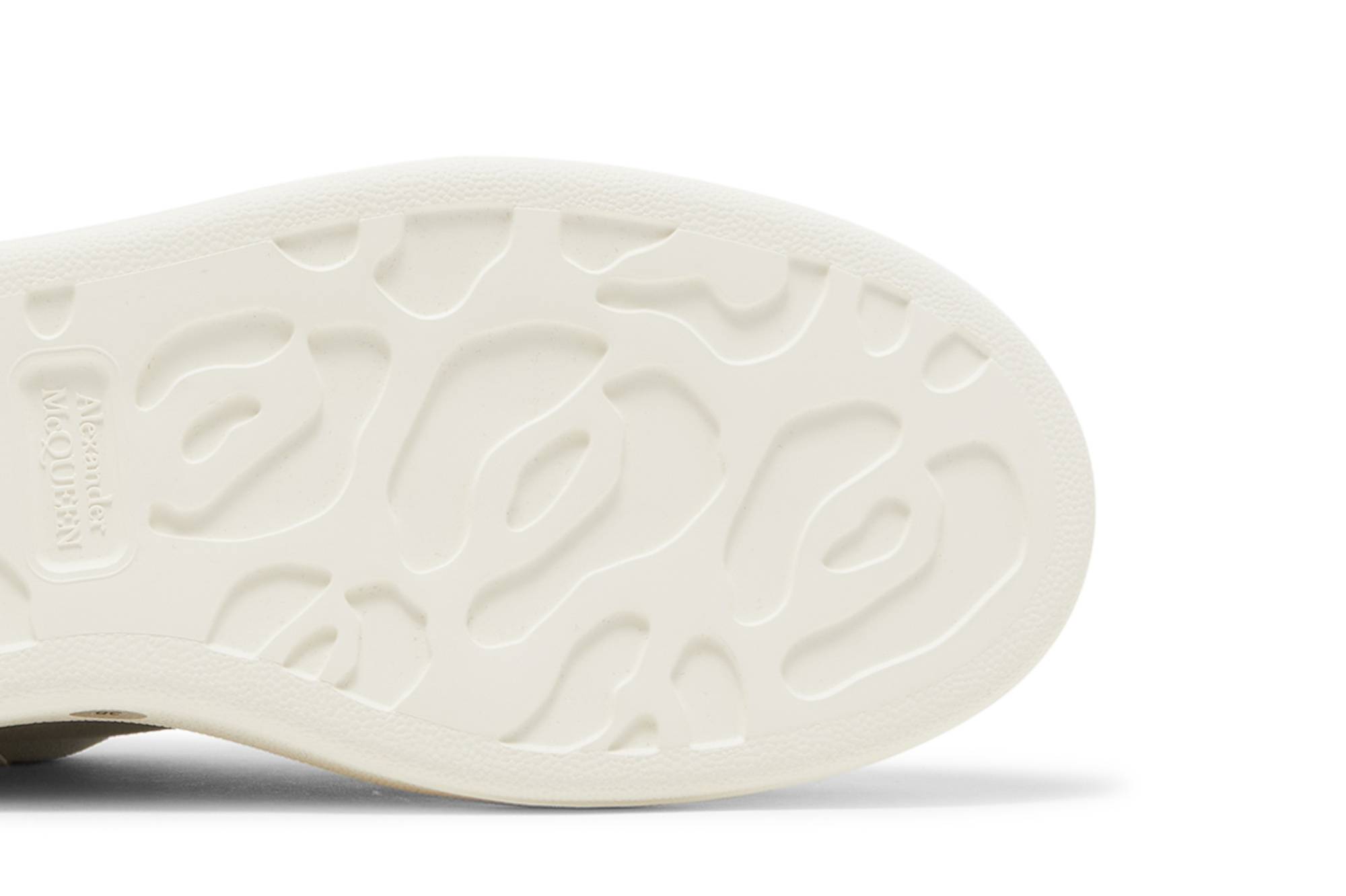 Purchase (W) Alexander McQueen Oversized Sneaker 'Dove Grey' Kasut Lebar Kelabu Muda 650792-WIA51-1389