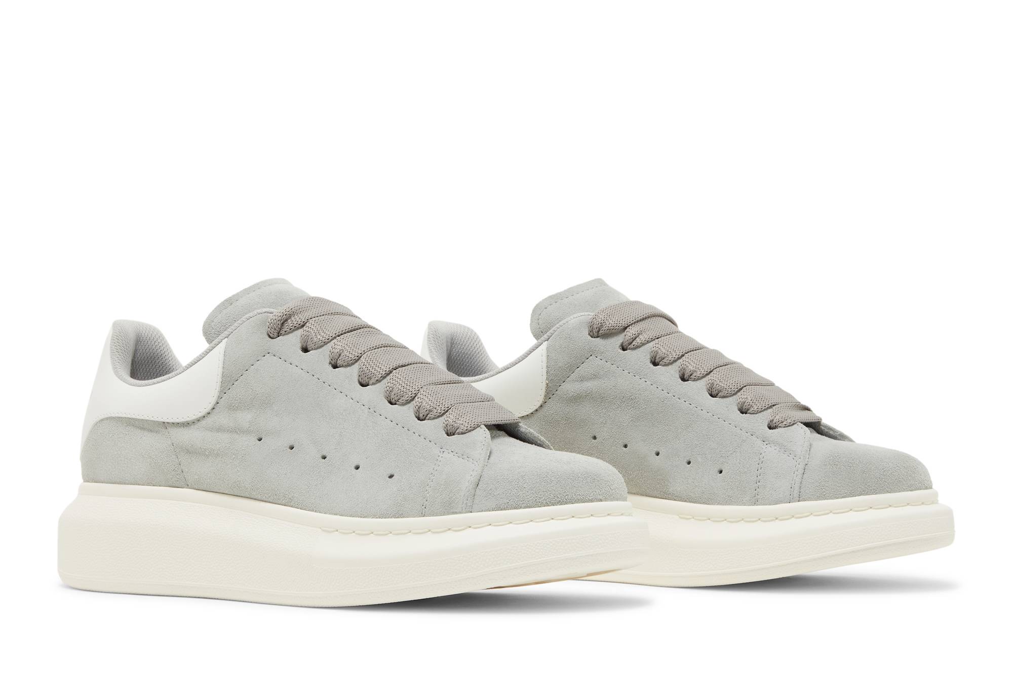Cheap (W) Alexander McQueen Oversized Sneaker 'Dove Grey' Kasut Lebar Kelabu Muda 650792-WIA51-1389