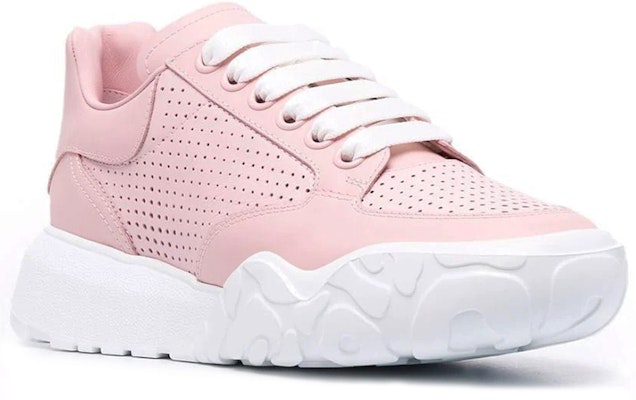 (W) Alexander McQueen Sneakers Oversized 'Rose Quartz' Wanita Terbaru 650775-WHZ9A-6806 Lookbook (W) Alexander McQueen Sneakers Oversized 'Rose Quartz' Wanita Terbaru 650775-WHZ9A-6806