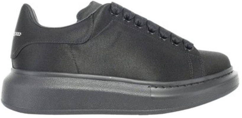 (W) Alexander McQueen Oversized Sneaker 'Triple Black' Lelaki Kasut Hitam Penuh 685667-W4ACZ-1000 Order (W) Alexander McQueen Oversized Sneaker 'Triple Black' Lelaki Kasut Hitam Penuh 685667-W4ACZ-1000