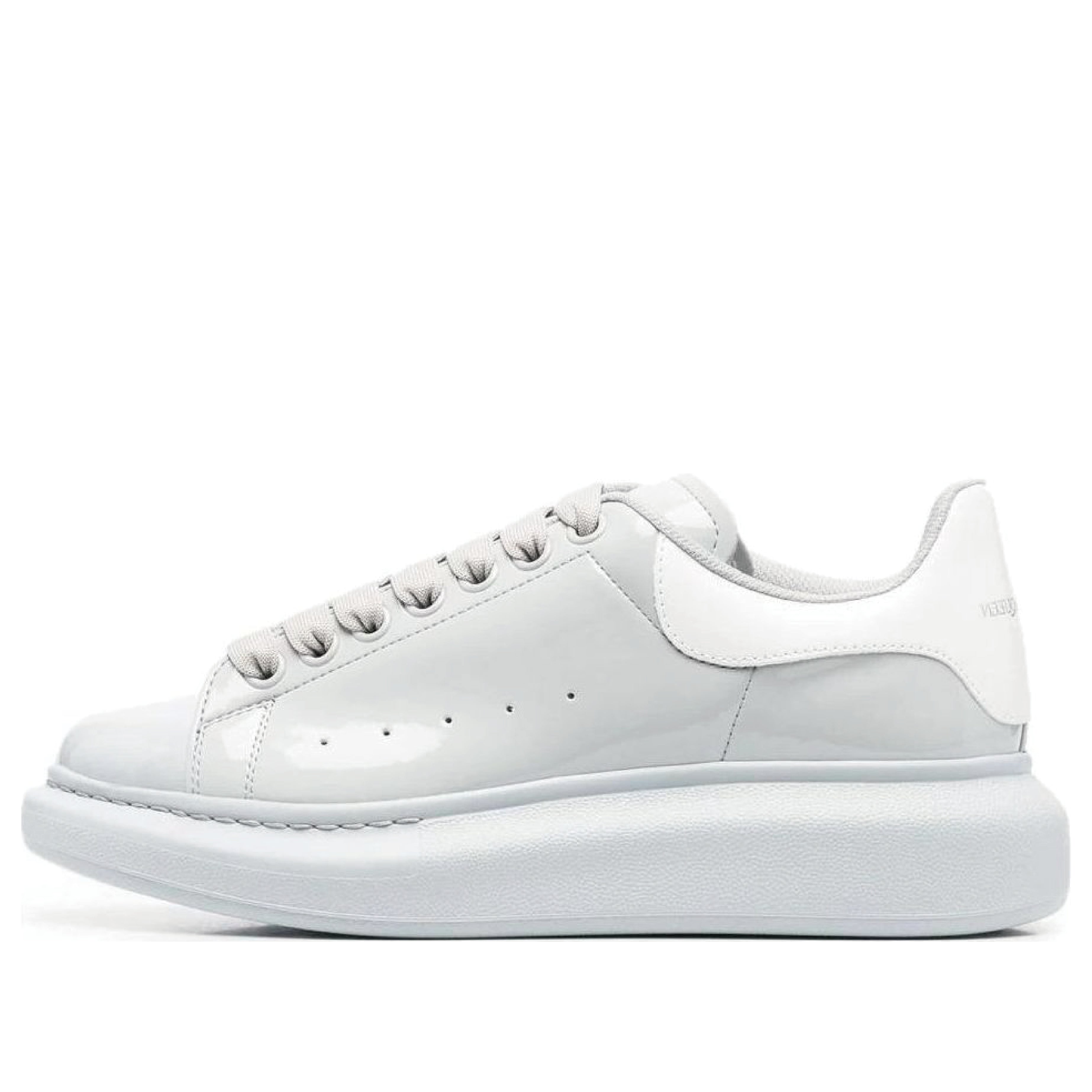 Buy (W) Alexander McQueen Oversized Sneaker 'Abu-Asli' 697102-W4T91-1806