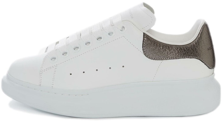 (W) Alexander McQueen Sepatu Oversized 'Putih Hitam Mutiara' 462214-WHFBU-9042 Buy (W) Alexander McQueen Sepatu Oversized 'Putih Hitam Mutiara' 462214-WHFBU-9042