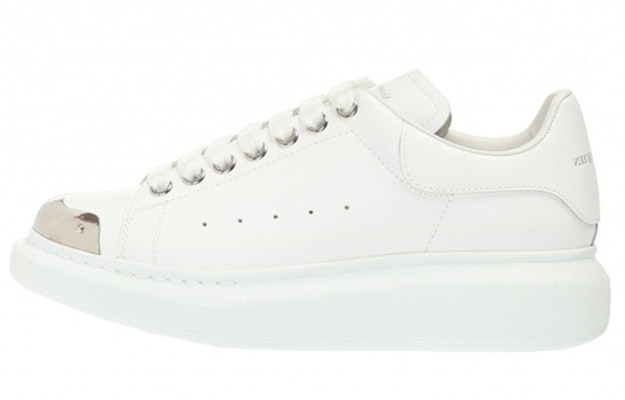 (W) 알렉산더 맥퀸 오버사이즈 스니커즈 (화이트 로고) 571029WHQYW9071 Buy (W) 알렉산더 맥퀸 오버사이즈 스니커즈 (화이트 로고) 571029WHQYW9071